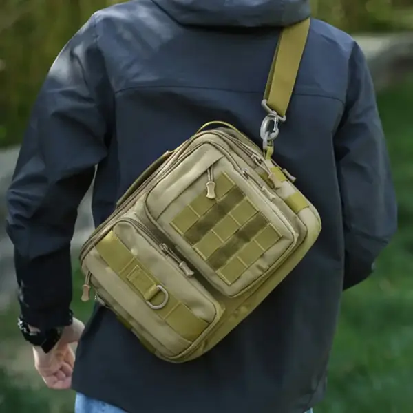 Umhängetasche mit vielen Fächern im Molle-Stil aus Nylon