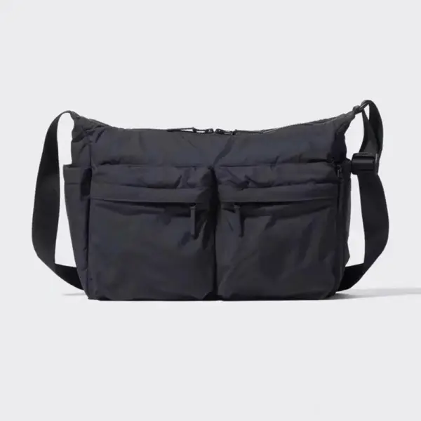 Umhängetasche mit Laptopfach aus Nylon und zwei Frontfächern